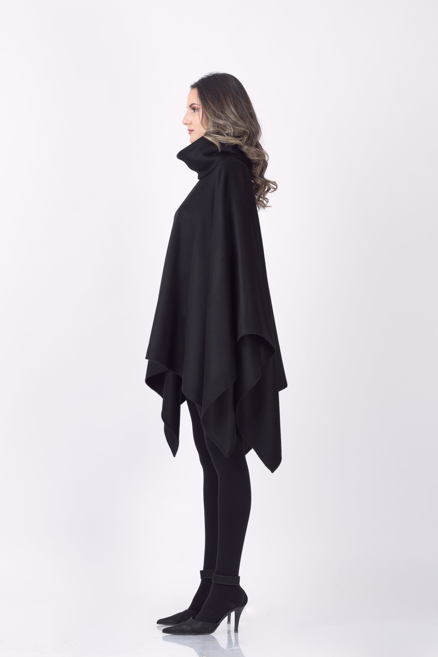 Royal Alpaca Double Collar Poncho in Onyx Black