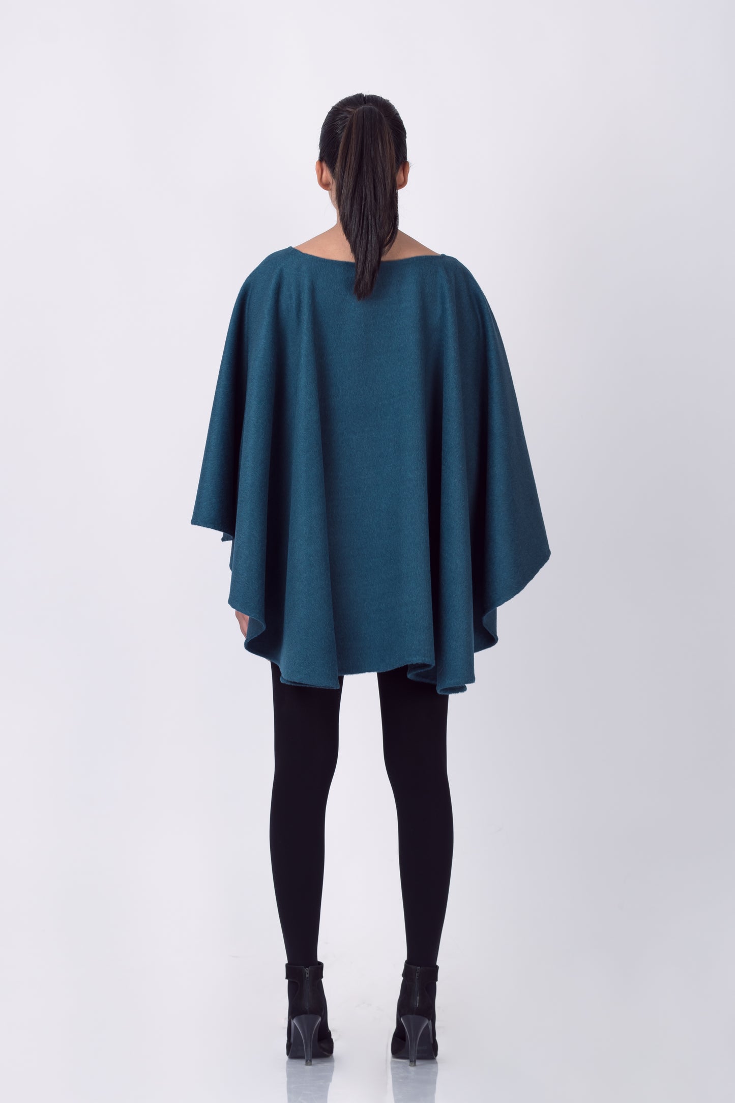 Baby Alpaca Boat Collar Poncho